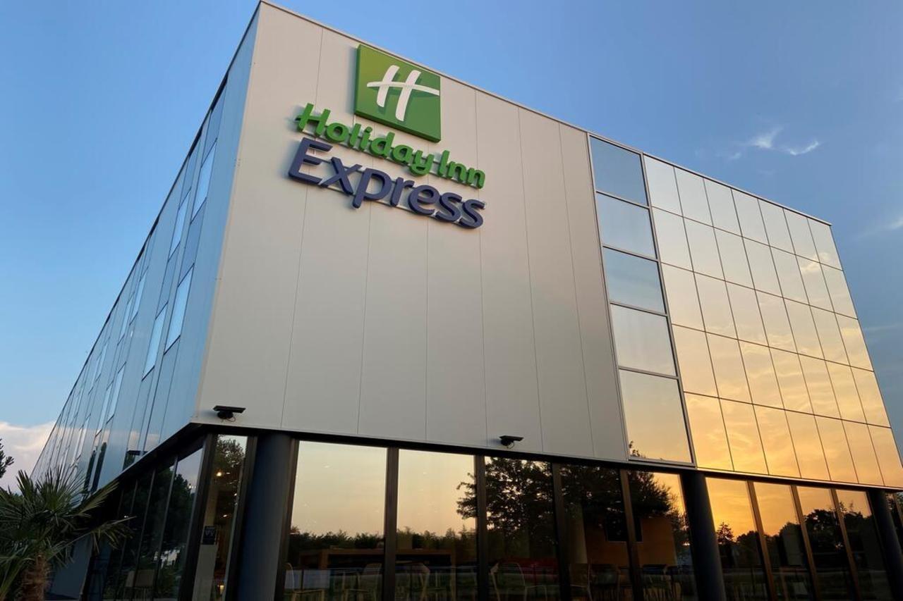 Holiday Inn Express - Arcachon - La Teste, An Ihg Hotel Dış mekan fotoğraf